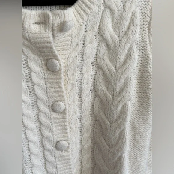 Sold - Picture 4 of 8